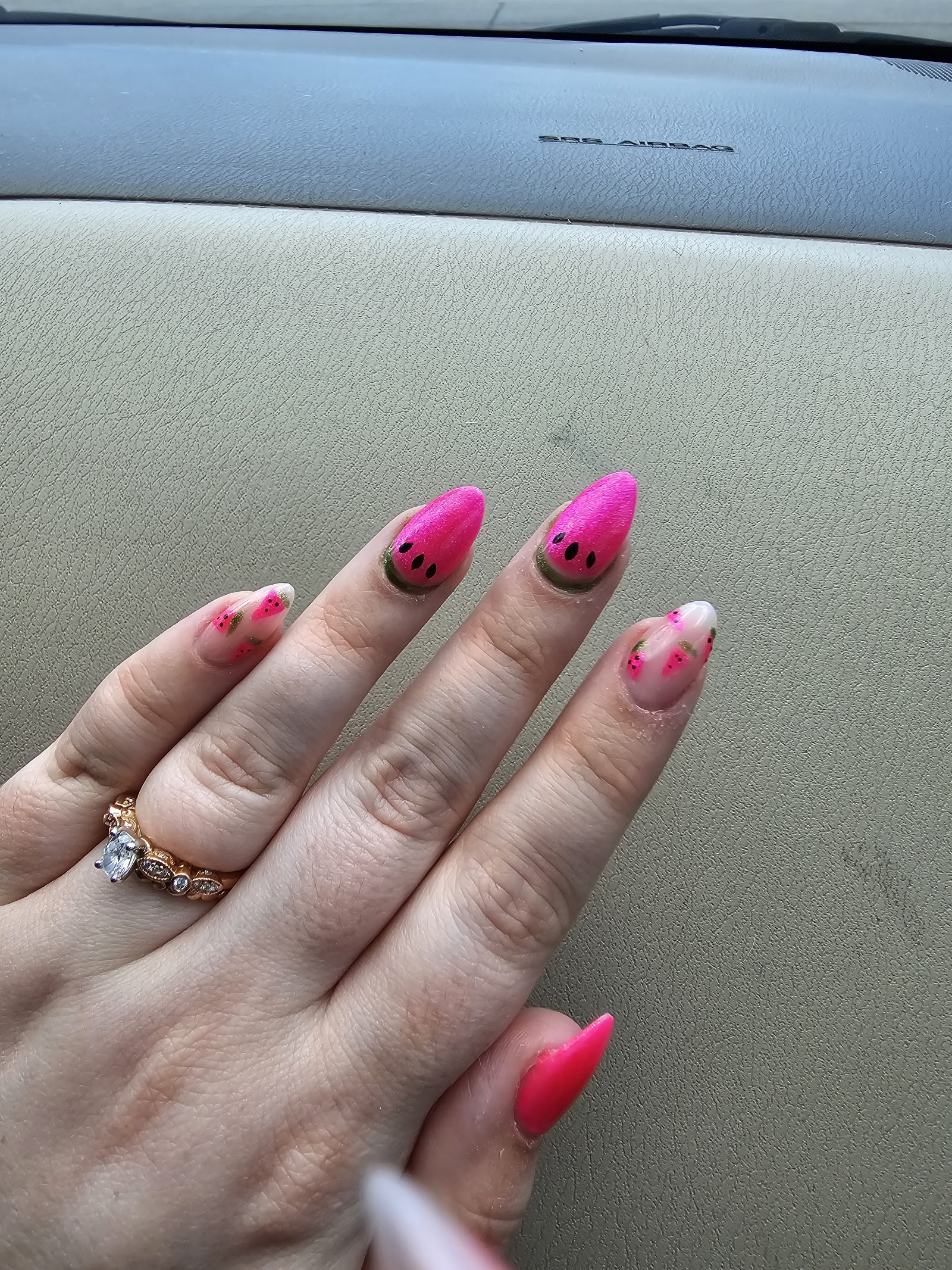 Idol Nail & Spa nail photo 1